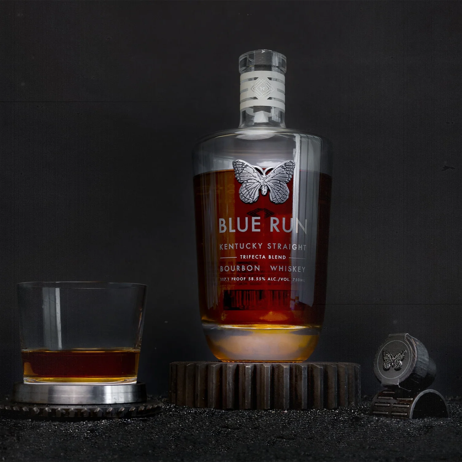 Blue Run Spirits Bourbon Lto Trifecta Blend 117.1 750ml - Image 2